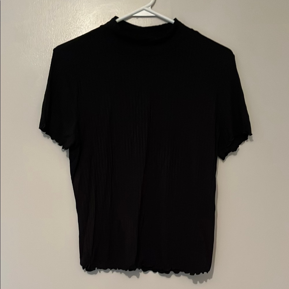 Black Fitted Ribbed Short Sleeve Top